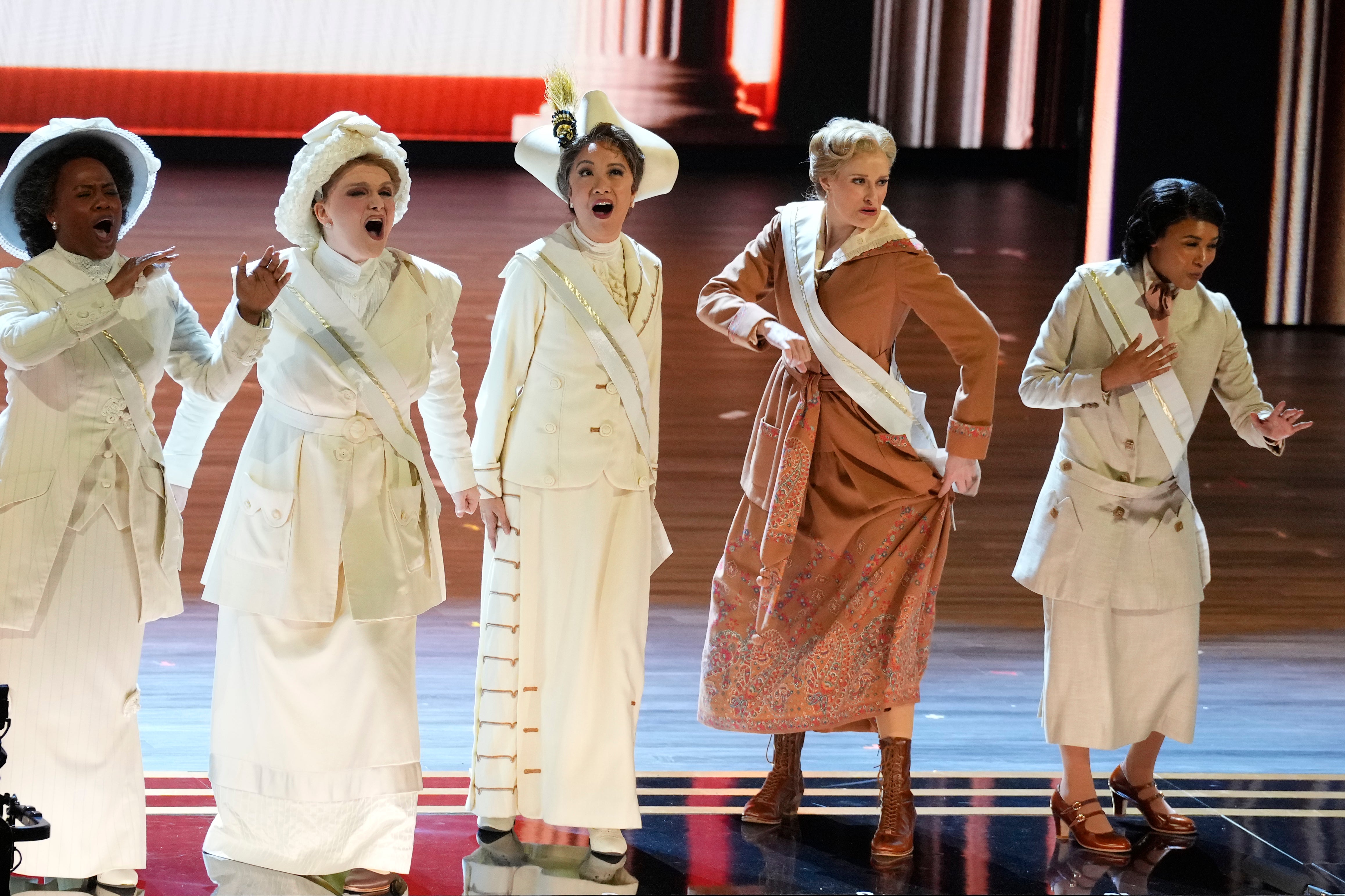 PREMIOS TONY-MOMENTOS