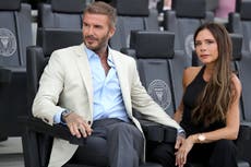 Meghan Markle pensaba que su estatus social era más alto que el de Victoria Beckham, afirma un libro