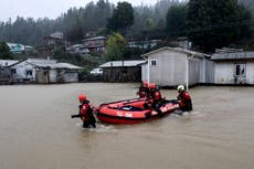 Las lluvias no dan tregua en Chile y un tornado arrasa con al menos 11 viviendas