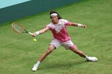 Zhang sorprende a Medvedev en el Abierto de Halle, Zverev avanza