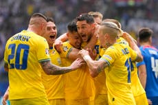 Ucrania remonta para vencer 2-1 a Eslovaquia y sigue con vida en la Euro
