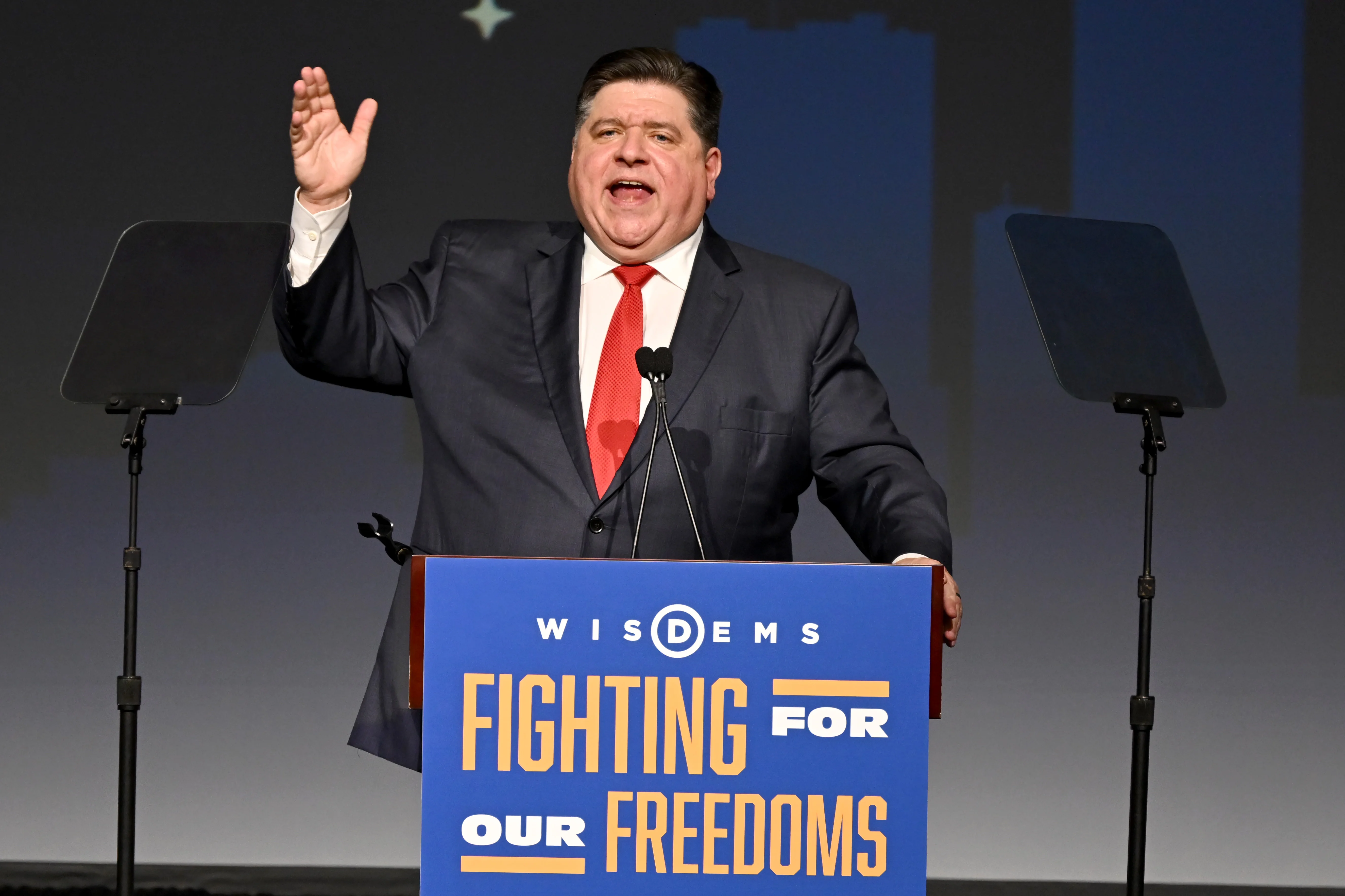 JB Pritzker ganó unas reñidas primarias en 2018 para convertirse en el candidato demócrata a gobernador en Illinois