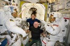 Problemas en cápsula de Boeing prolongan estancia de astronautas de NASA en estación espacial
