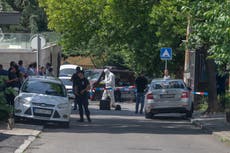 Abaten a hombre que hirió con ballesta a policía en embajada de Israel en Serbia