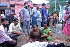 Estampida en evento religioso en la India deja más de 100 muertos, entre ellos, mujeres y niños