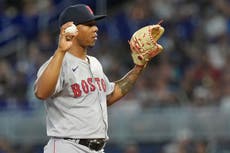 Bello tolera 1 carrera y Medias Rojas derrotan 7-2 a Marlins