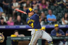 Yelich logra jonrón en el 1er inning de blanqueada de Cerveceros ante Rockies