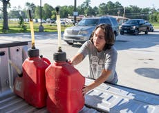 Millones de personas en Houston enfrentan falta de electricidad y ola de calor por el paso de Beryl