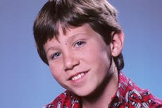 Benji Gregory, actor de la serie infantil 'ALF', muere a los 46 años