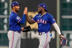 Semien conecta HR y Lowe remolca en el 10mo para que Rangers venzan 2-1 a Astros