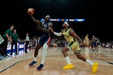 Estados Unidos supera 98-92 a Australia en juego de preparación del baloncesto olímpico