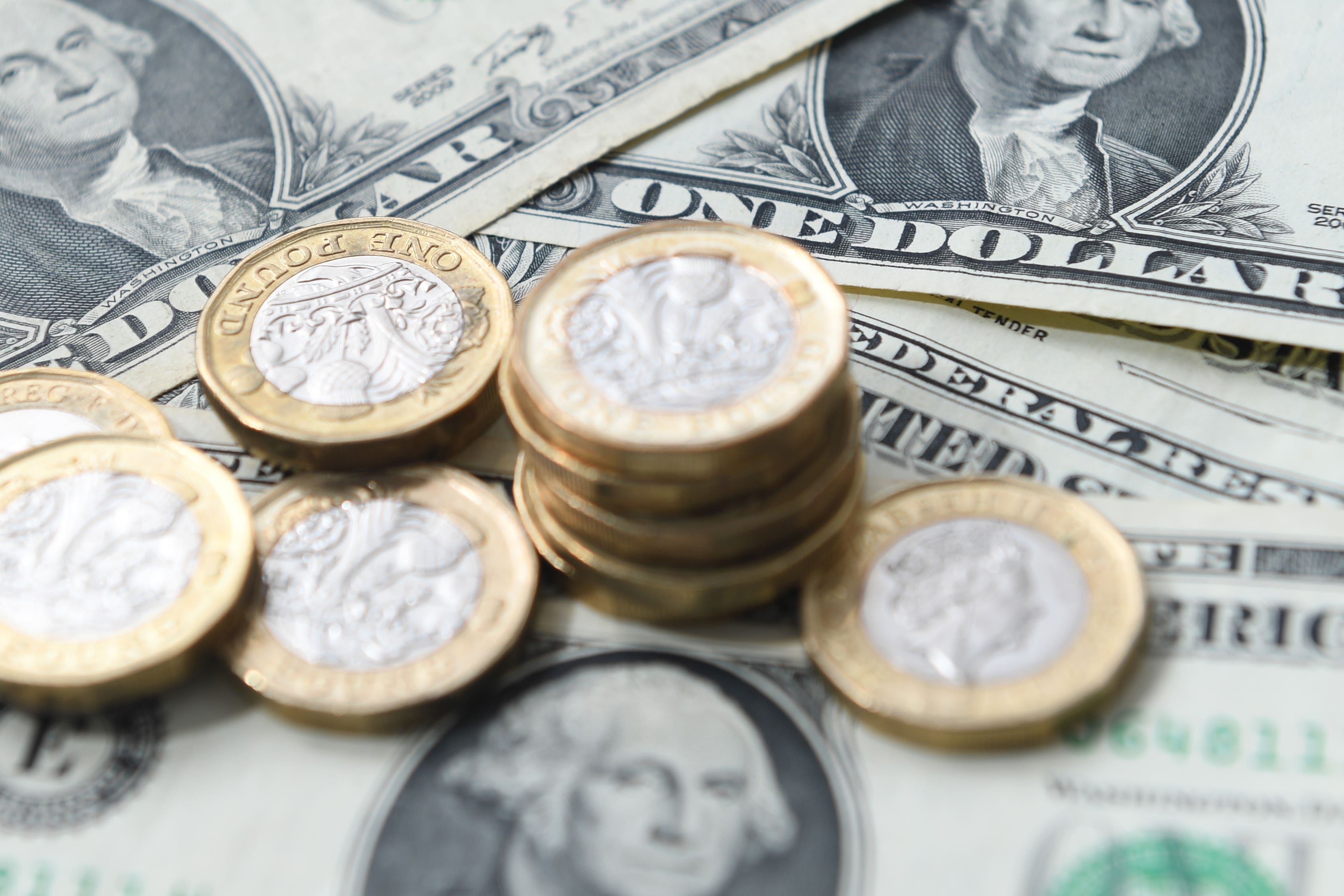 Billetes y monedas