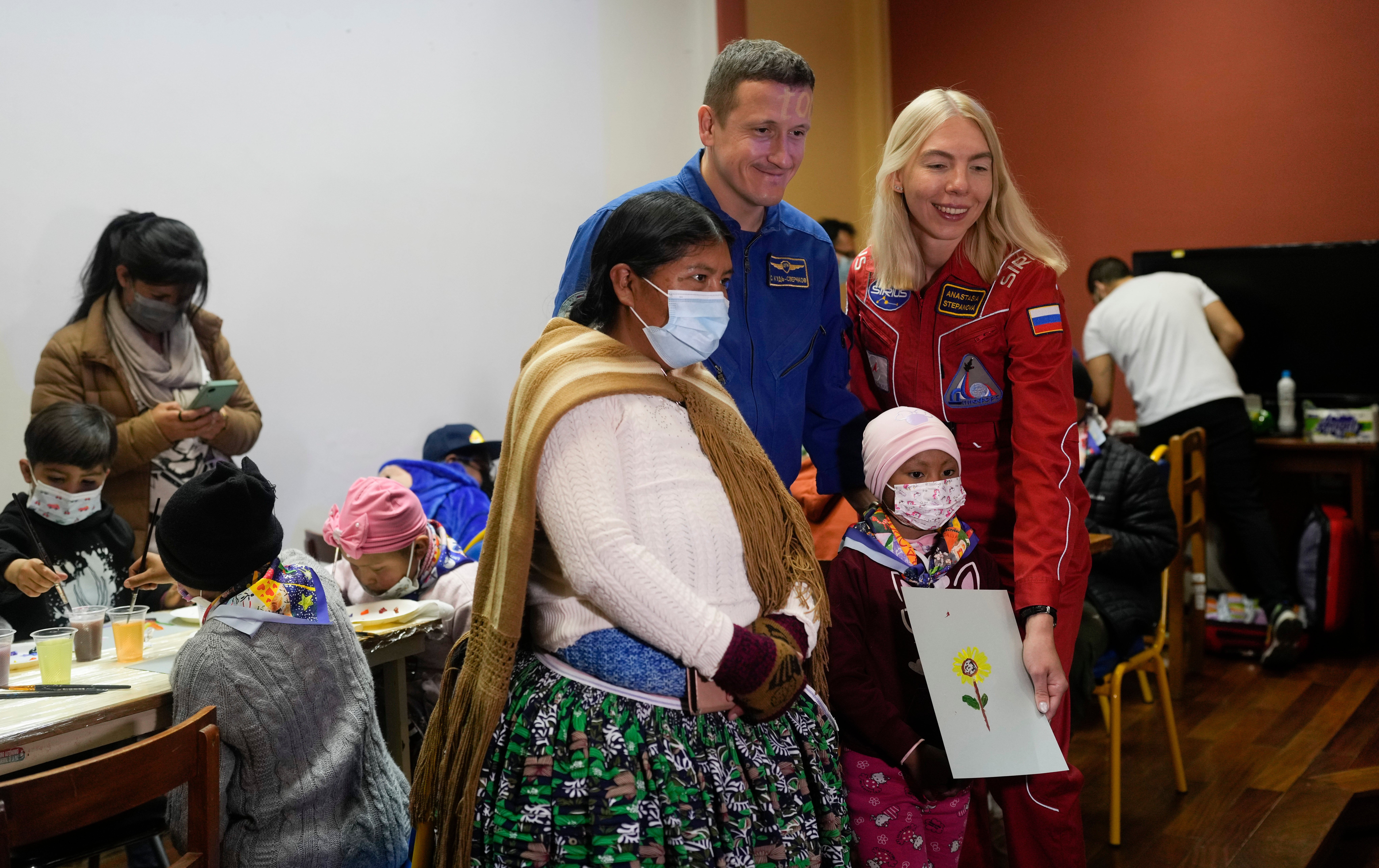 BOLIVIA-NIÑOS CÁNCER DIBUJOS