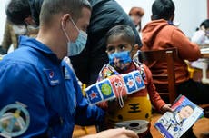 Dibujos de niños bolivianos con cáncer irán al espacio