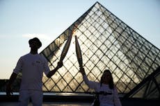 Los atletas están tan emocionados como los visitantes habituales de ser turistas en París 2024