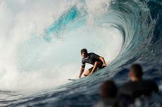 Surfistas y residentes de Tahití se preparan para el inicio de Juegos Olímpicos