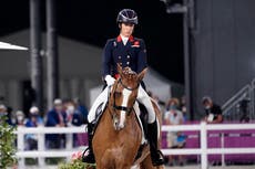 Campeona olímpica de ecuestre Charlotte Dujardin aparece en video dando latigazos a un caballo