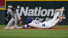 García sale de mala racha y Rangers apalean 10-2 a Medias Blancas