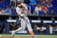 Sencillo de Mountcastle rescata triunfo de Orioles 7-6 en la décima ante Marlins