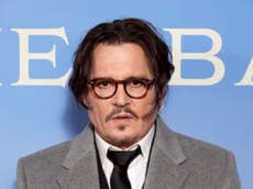 Johnny Depp se despide de compañero de elenco tras su trágica muerte