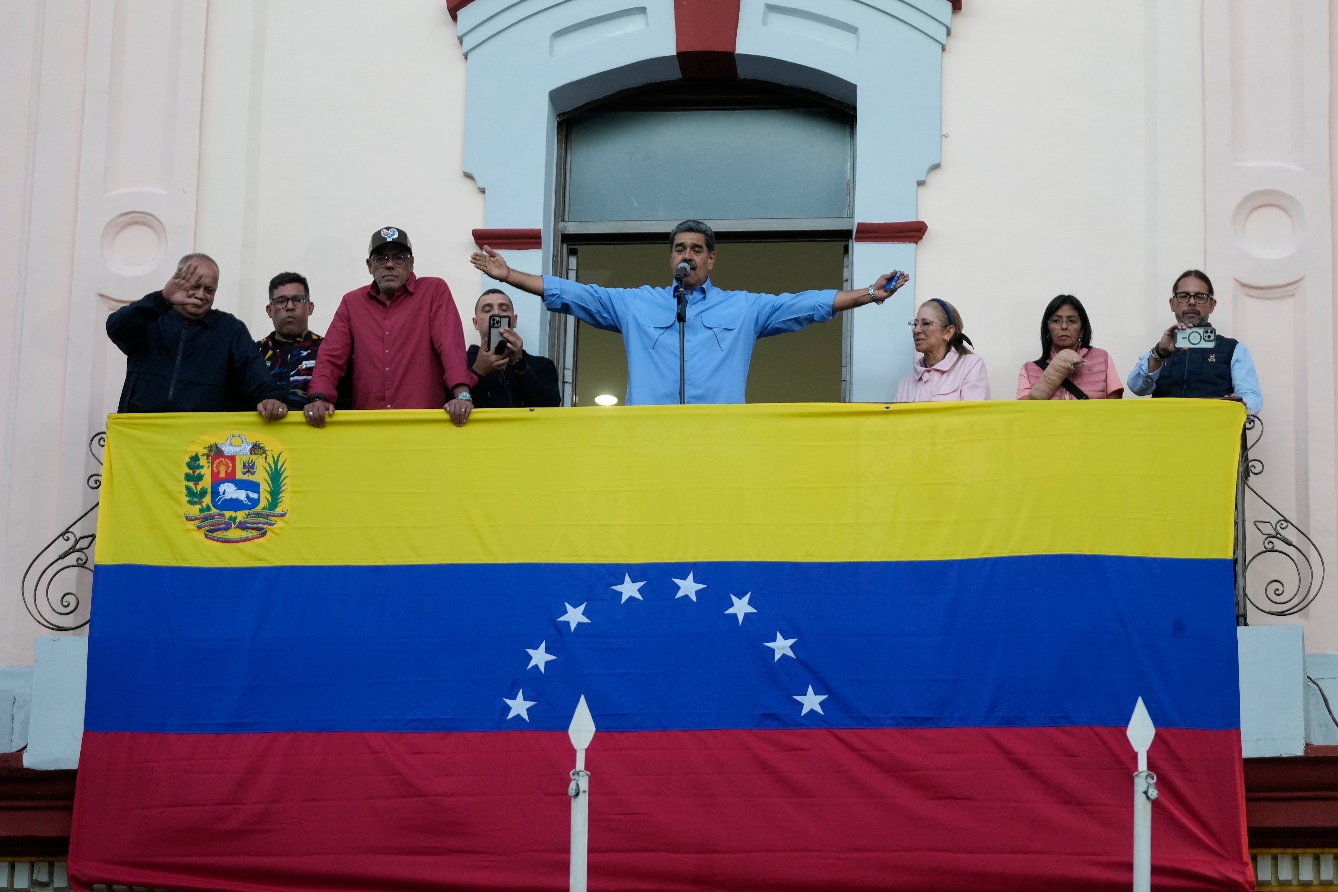 AP EXPLICA-VENEZUELA MADURO OPCIONES