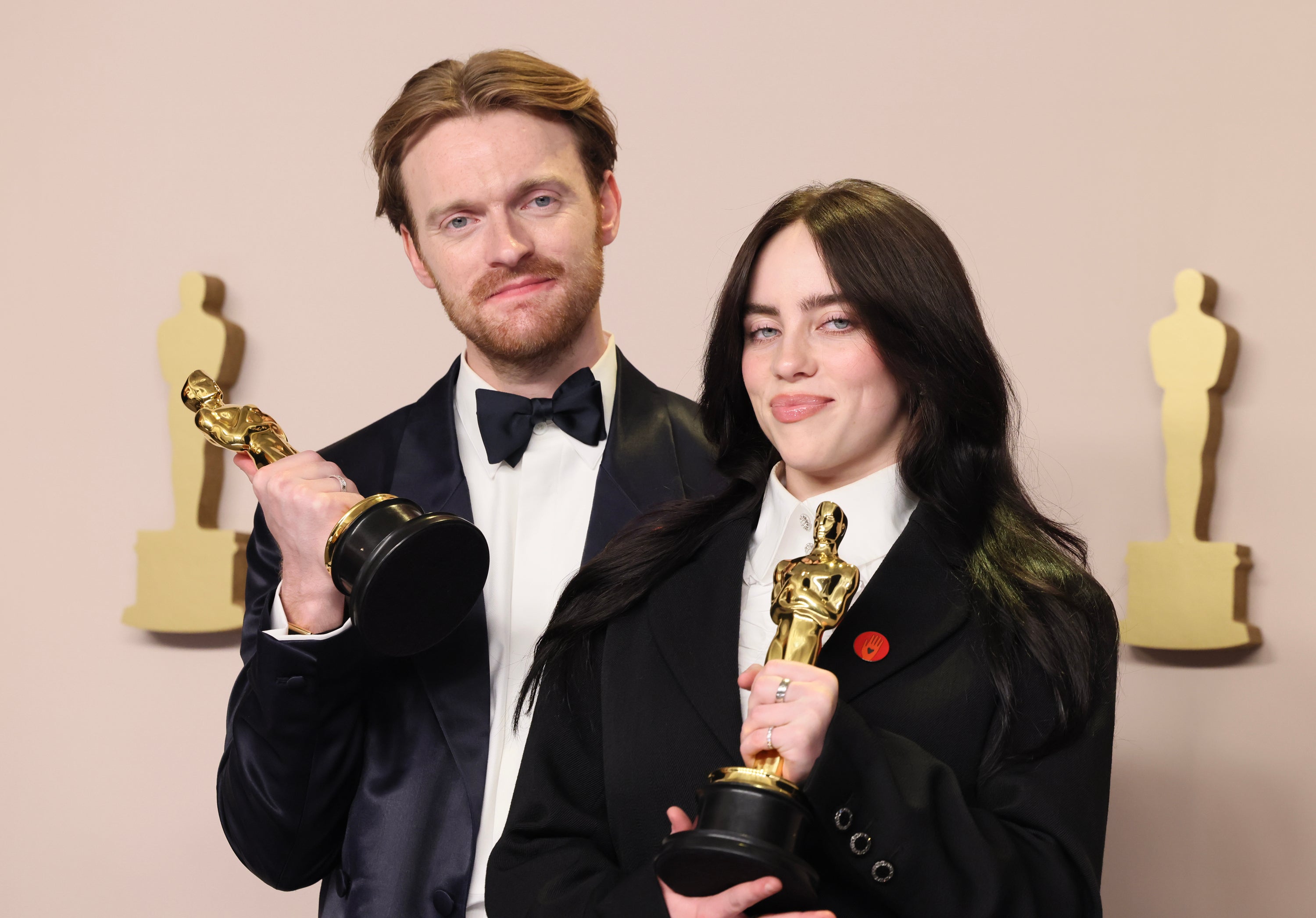 Billie Eilish y su hermano Finneas ganaron el Oscar por su canción ‘What Was I Made For?’, parte de la película ‘Barbie’