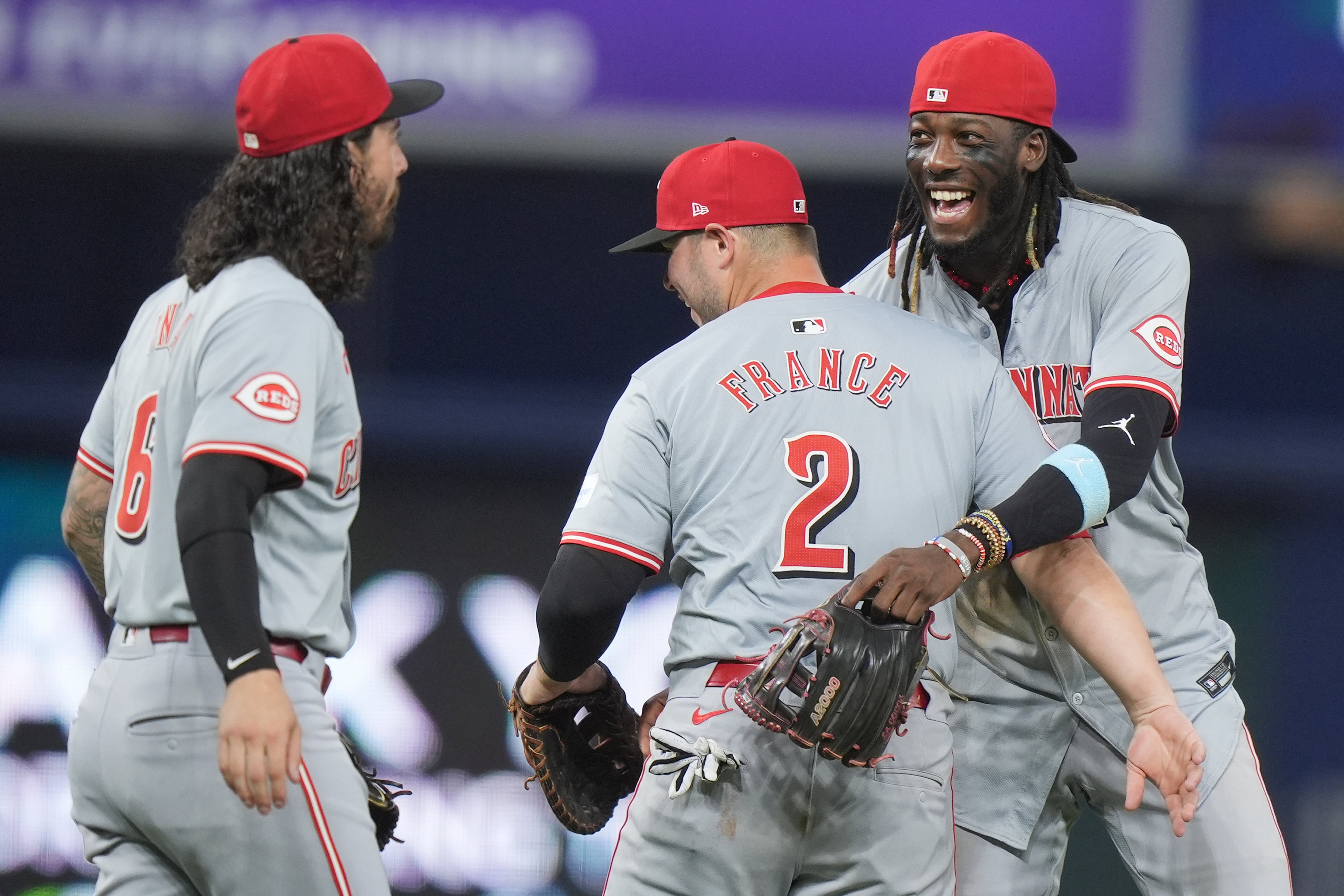 ROJOS-MARLINS