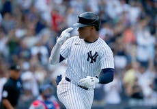 Soto y Stanton suenan cuadrangulares; Yankees se aferran a la victoria ante Rangers, 8-7