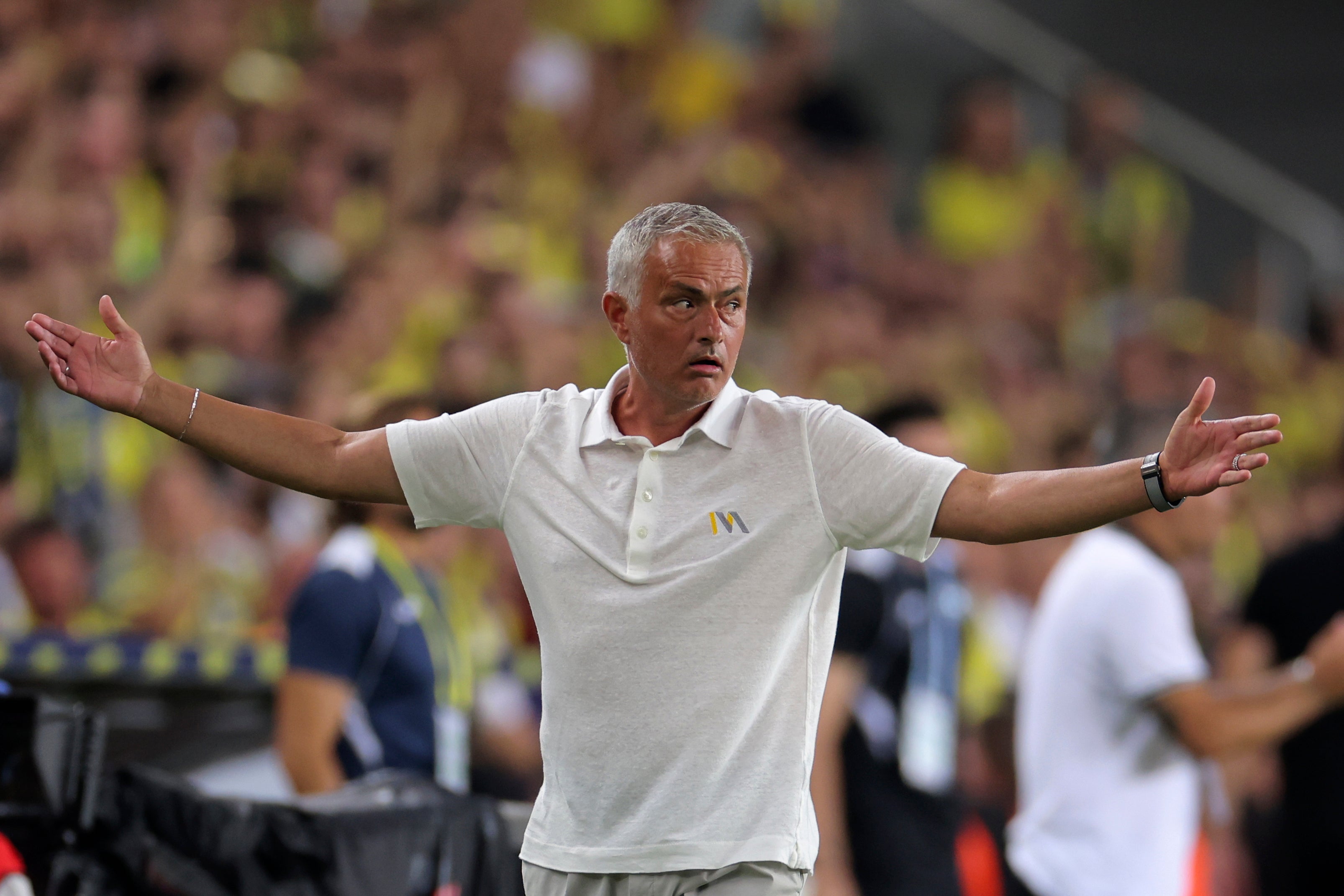 MOURINHO FENERBAHCE