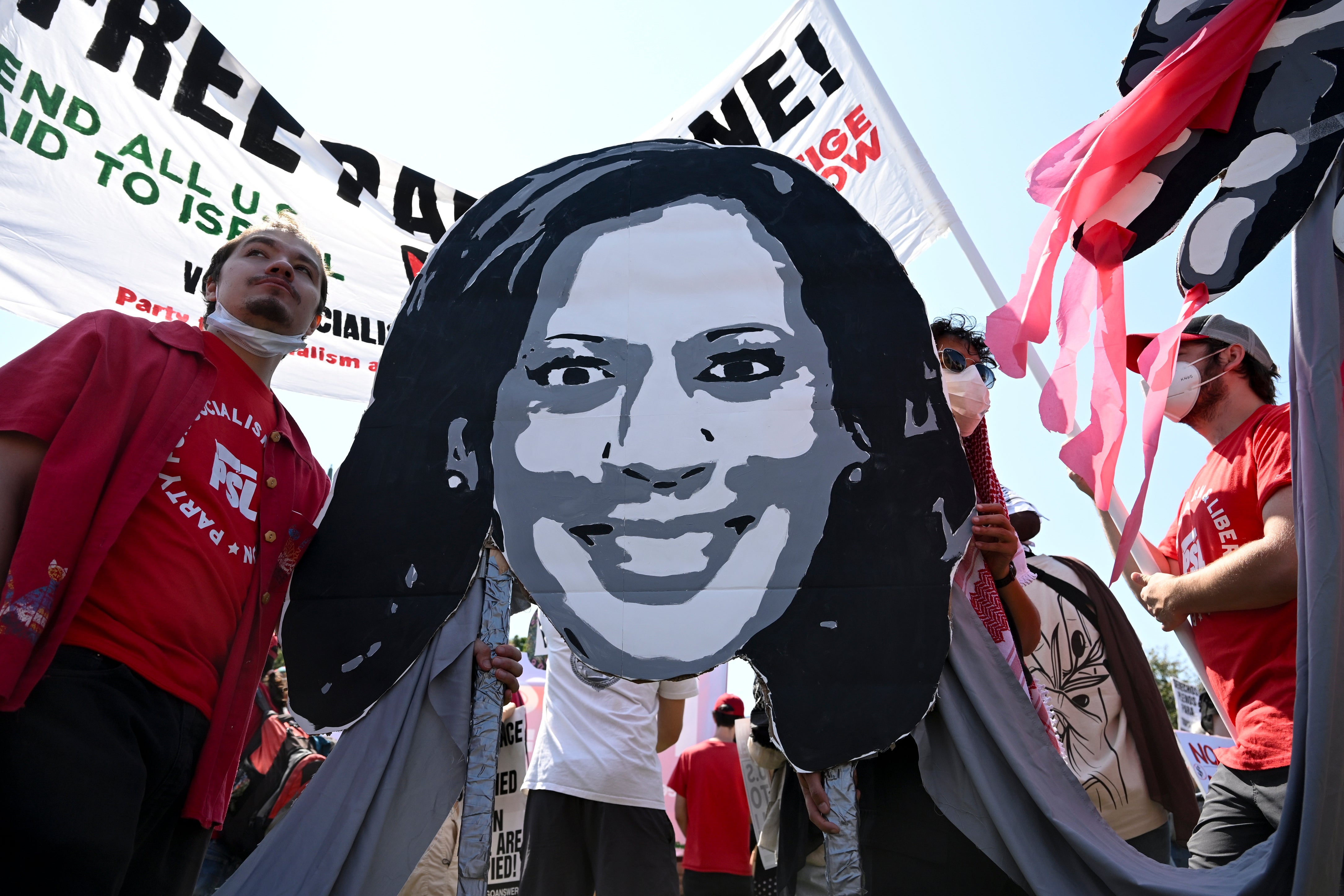 CONVENCIÓN DEMÓCRATA-PROTESTAS