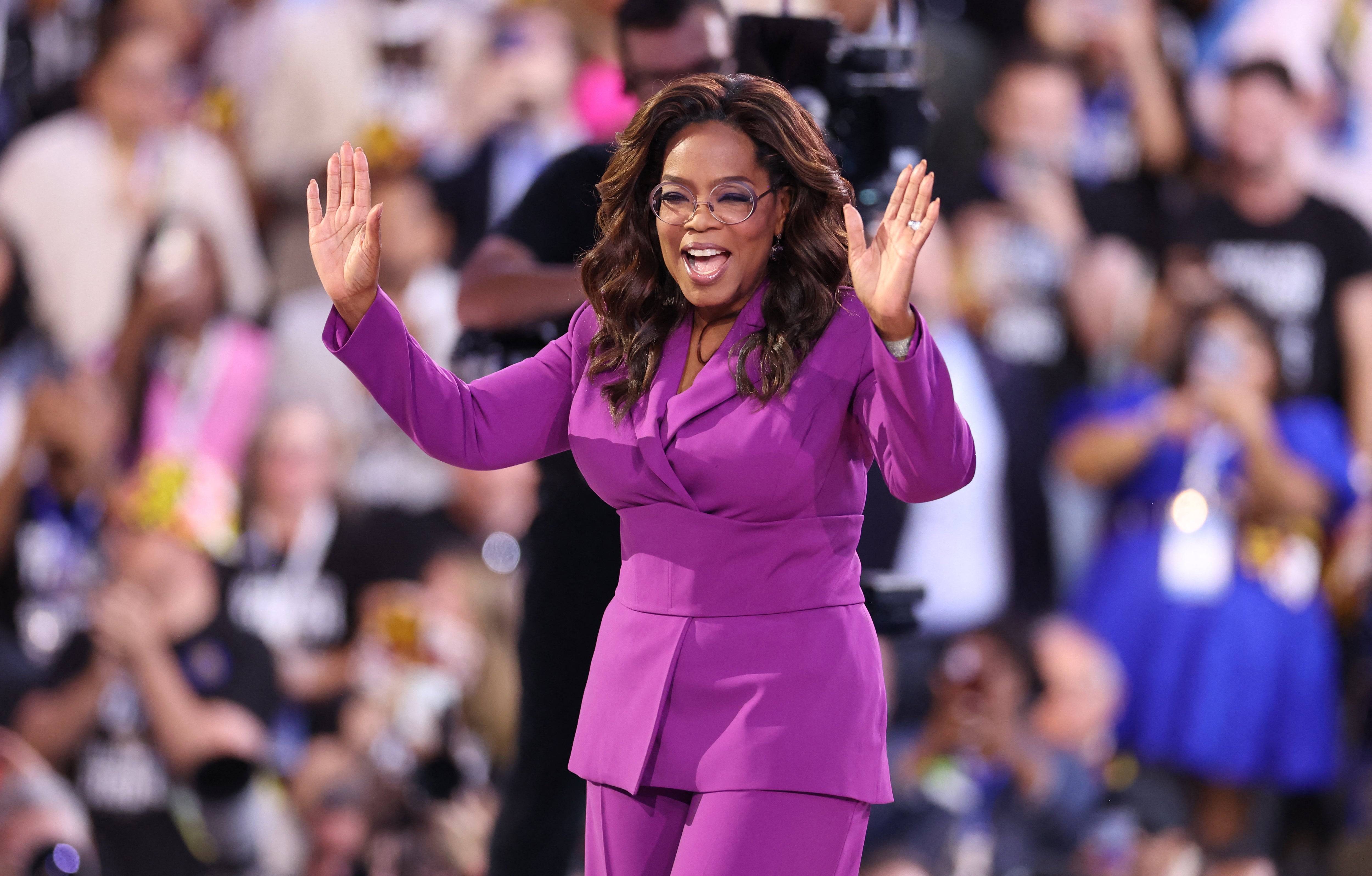 Oprah Winfrey dice que tomar medicamentos para adelgazar cambió sus ideas preconcebidas sobre la “gente delgada”