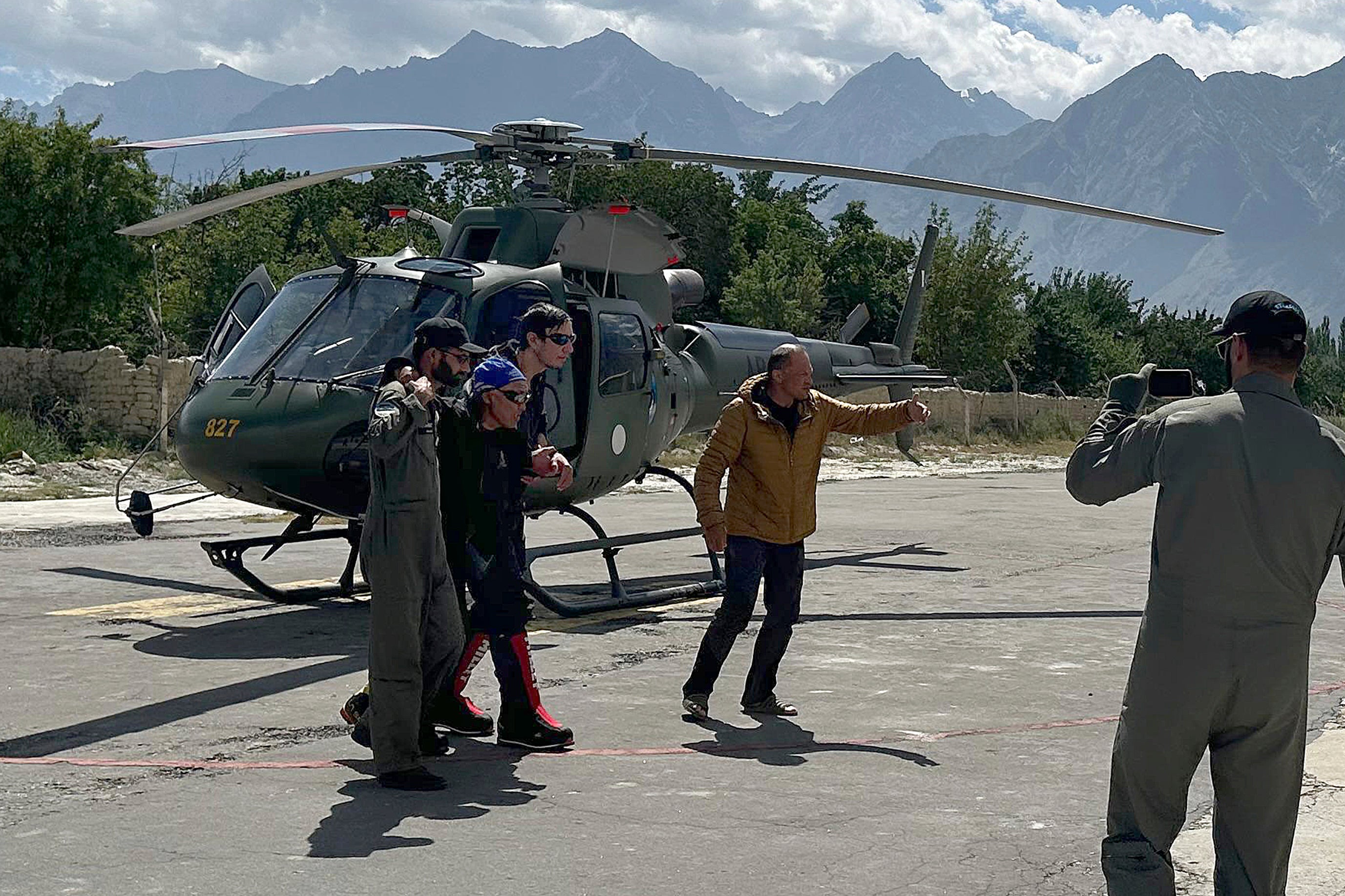 PAKISTÁN-ALPINISTAS RUSOS