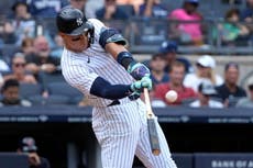 Judge llega a 48 jonrones y Yankees blanquean 6-0 a Guardianes