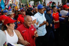 Maduro anuncia cambios en su gabinete que hacen temer más mano dura a un mes de la polémica elección