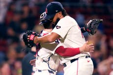 Bello y Jansen se combinan para juego de 2 hits y Medias Rojas vencen 3-0 a Azulejos