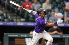 Schunk logra su 1er jonrón en las mayores y Rockies doblegan 8-2 a Marlins