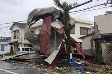 Tifón azota Japón con lluvias torrenciales y fuertes vientos en su lento avance hacia el norte