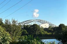 Policía abate a un hombre en puente entre Nueva Hampshire y Maine y encuentra a un niño muerto