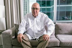 Errol Morris examina separación de familias migrantes en el documental “Separated”