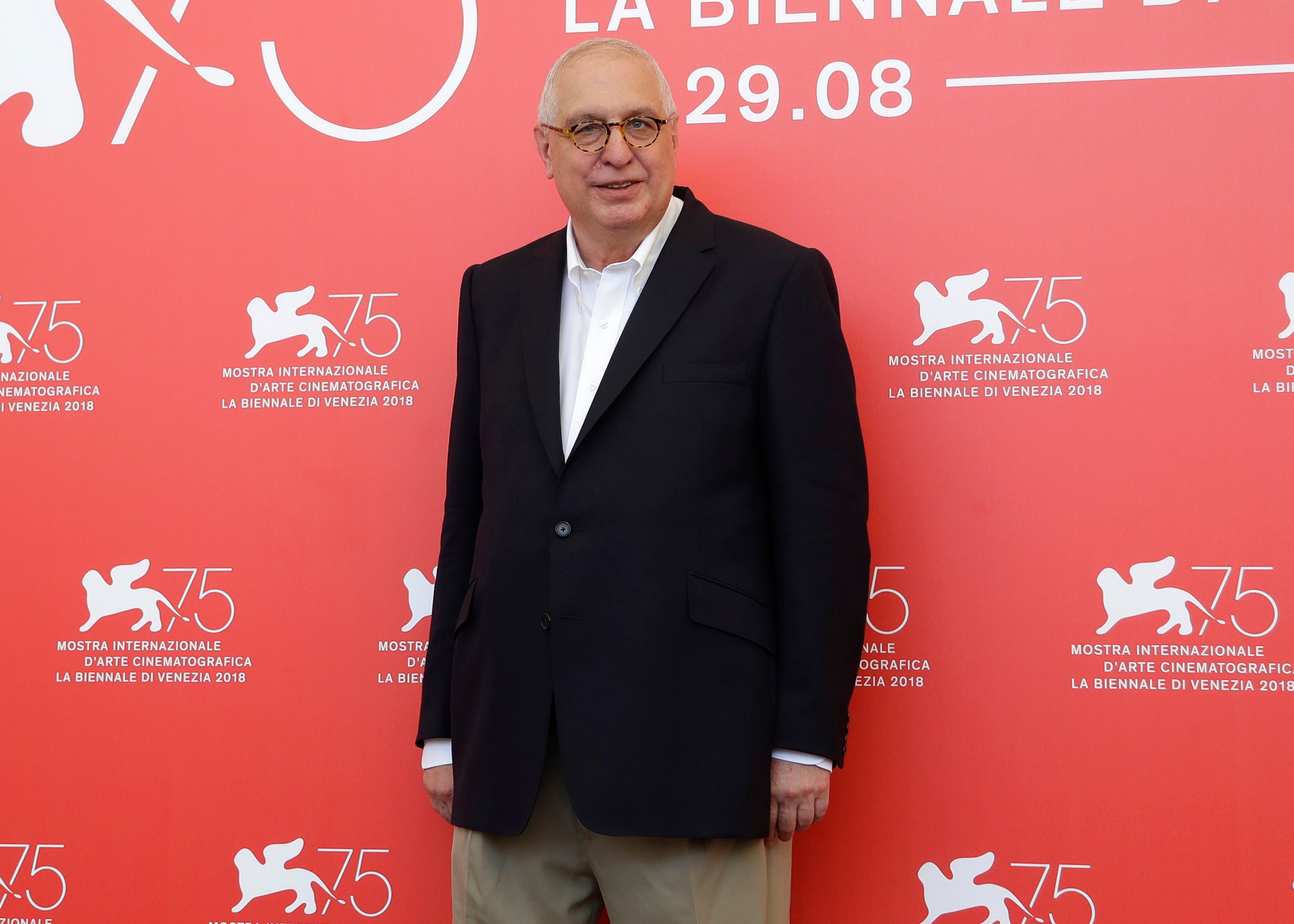 VENECIA-ERROL MORRIS