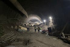 Rescatistas recuperan 3 cuerpos en túnel caído durante su construcción en Tailandia