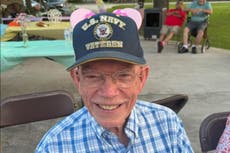 Hombre asesina a un veterano de 90 años y luego lo atropella