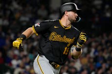 Skenes y Triolo ayudan a Piratas en blanqueada ante Cachorros, por 5-0