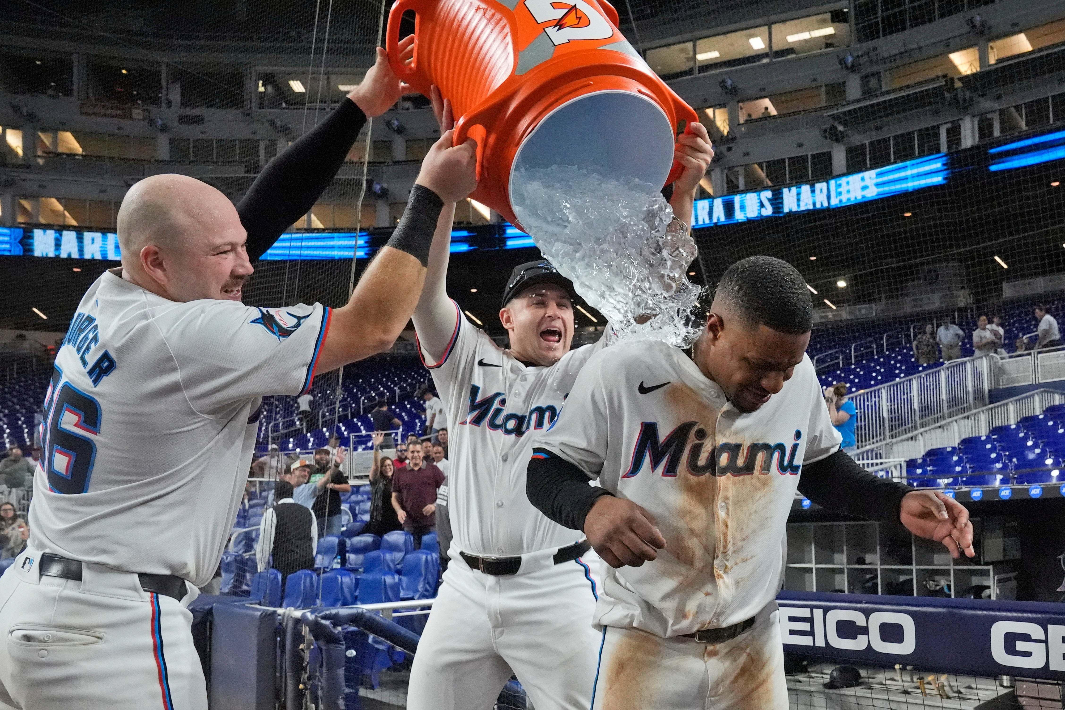 NACIONALES-MARLINS