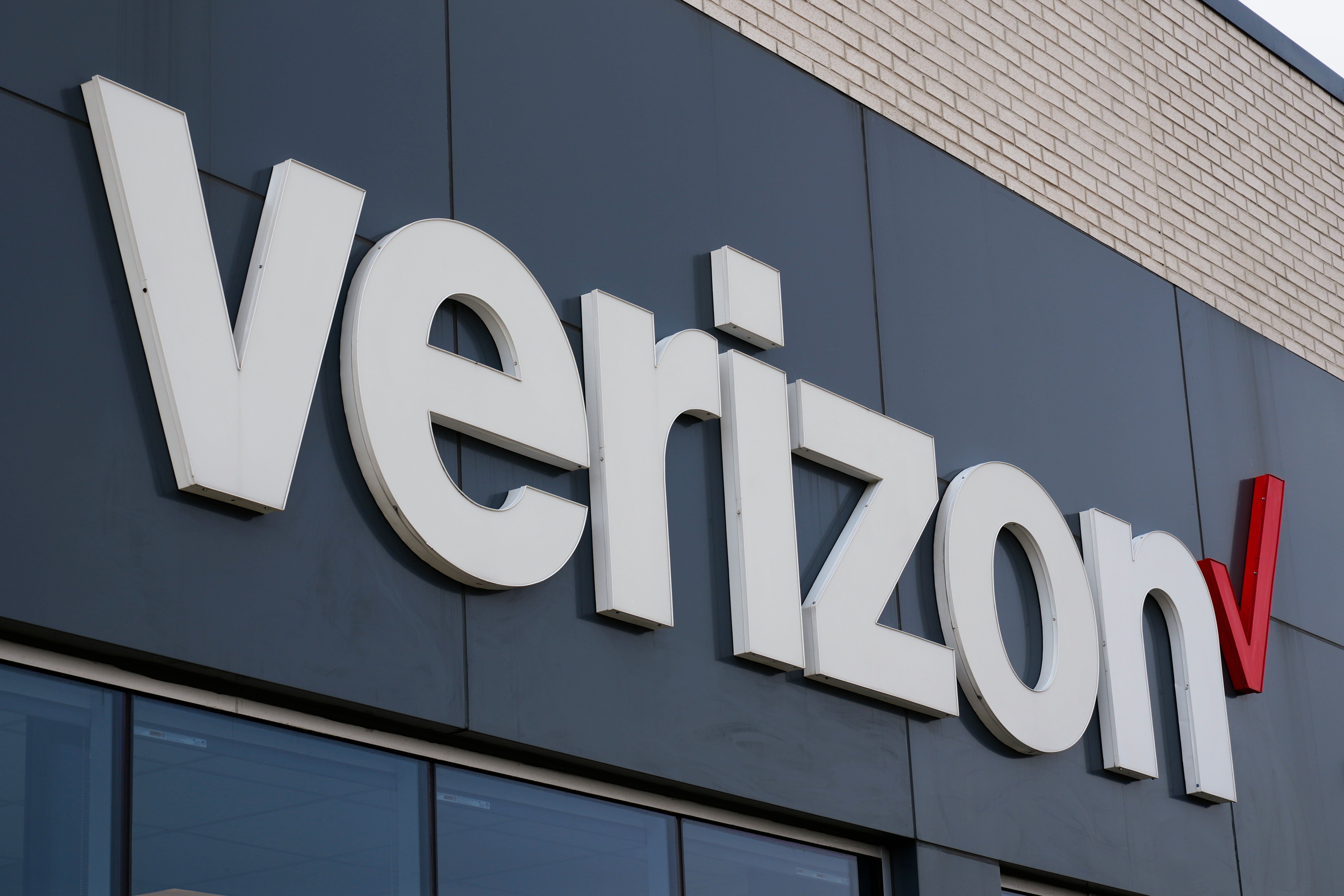 EEUU-VERIZON COMPRA FRONTIER