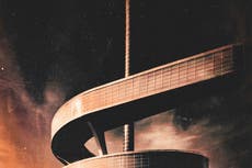 Reseña: Molchat Doma ofrece un buen pesimismo en “Belaya Polosa”