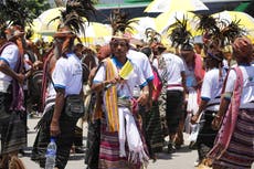 El papa llega a la católica Timor Oriental para impulsar su recuperación tras lucha de independencia