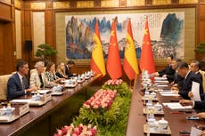 El presidente del gobierno español habla de Ucrania y comercio en su reunión con Xi en China