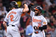 Mullins suma 2 jonrones y 3 impulsadas por Orioles, que se imponen 5-3 a Medias Rojas