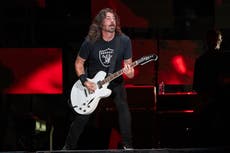 Dave Grohl dice que tuvo una hija fuera de su matrimonio de 21 años